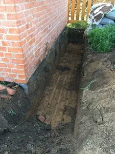 Farm Drainage Ditches and Mini Excavator Solutions