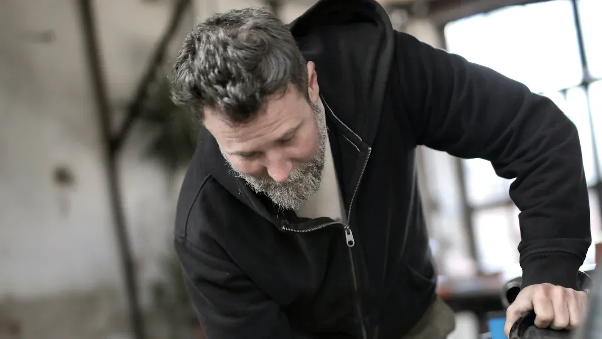 Hydraulic Thumb Inspection